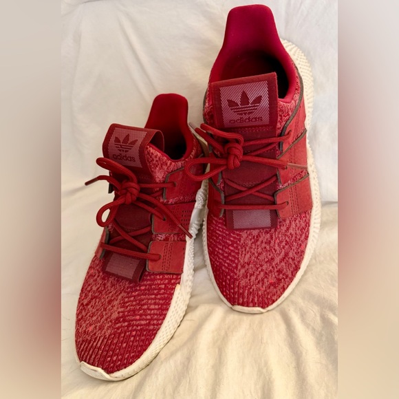 👑✅PRICE FIRM✅ Women’s Adidas Burgundy Red Posphere Sneakers - Picture 3 of 17